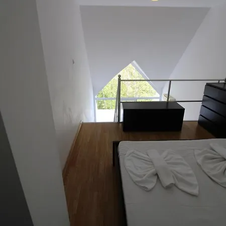 Gerber 2 - Menada Apartamento *
